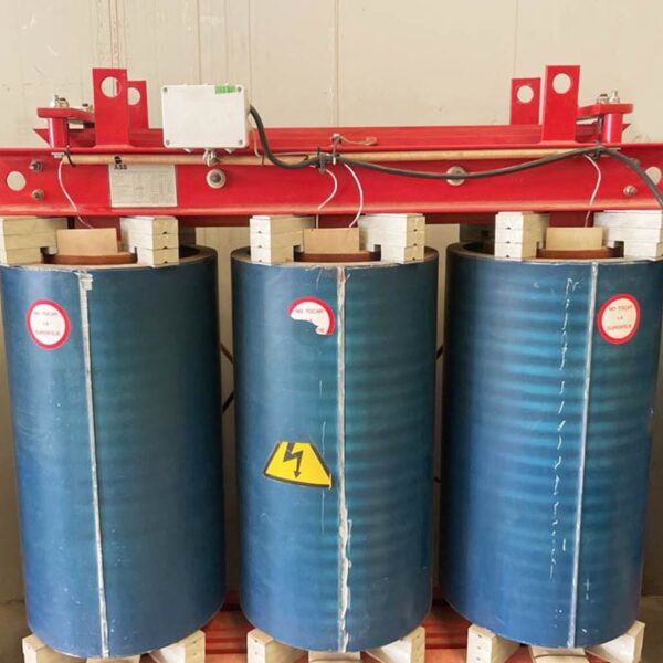 Transformer encapsulated dry 690V-20.000v 700kVA.