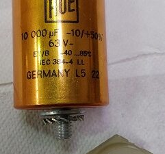 Condensador 10,000 uF -10/+50% 63V