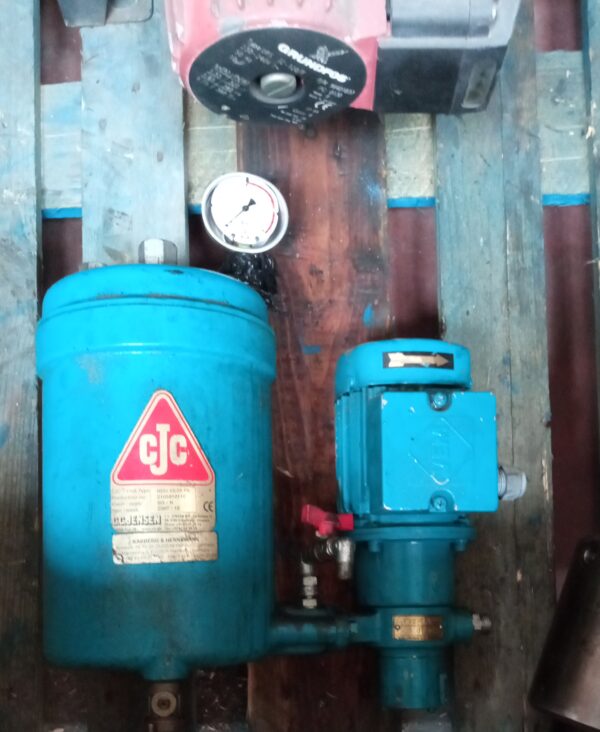 Off-Line Oil Filter System CJC HDU 15/25 PV